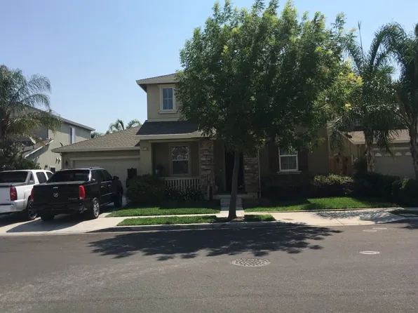 310 Bella Flora Ln, Patterson, CA 95363