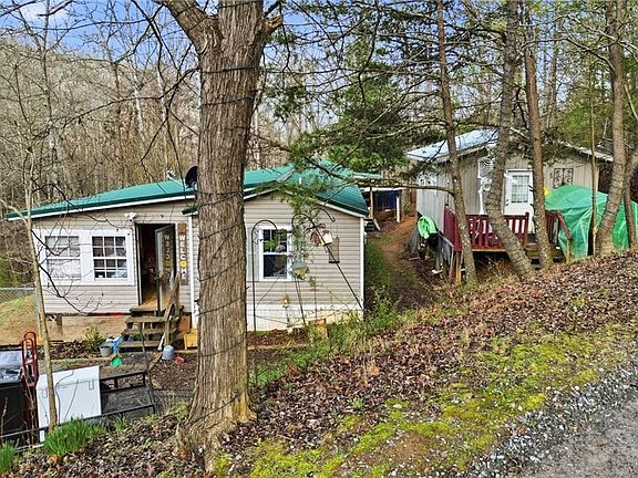 2nd image of 1344 Brookhaven Ln