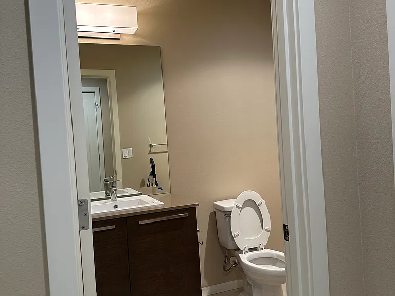 16538 SE 46th Ct — Photo 31