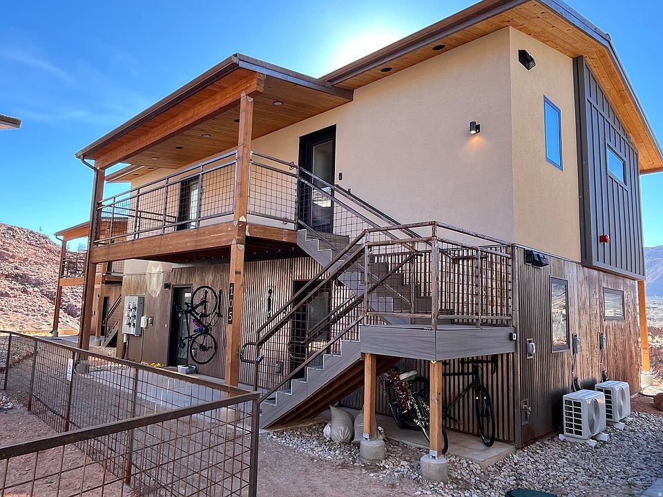 1st image of 1185 S Murphy Ln #105A