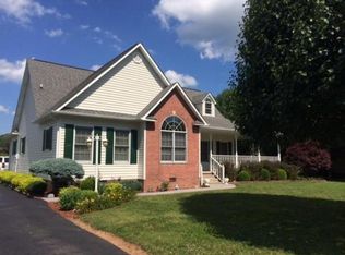 227 Blue Springs Rd, Elizabethton, TN 37643