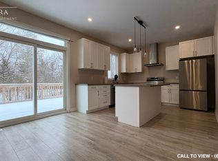 3351 Willguard Ct, Niagara Falls, ON L2G 0Z9