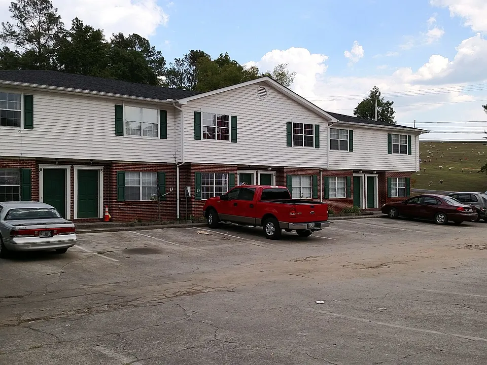 914 & 916 W Crawford St
