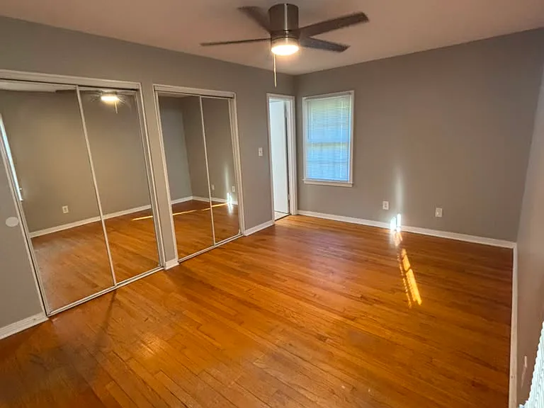 320 Vanderbilt Dr — Photo 23
