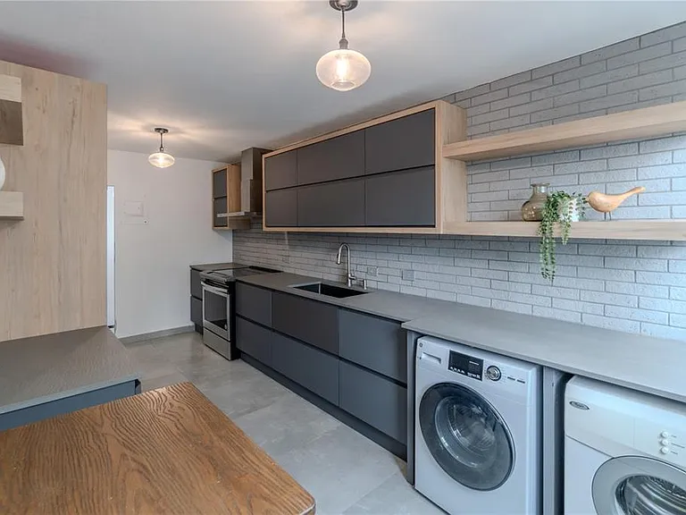 76 Kings Ct #503 — Photo 13