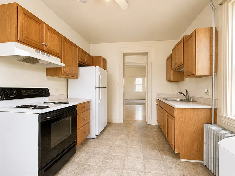 504 Fivepointville Rd #2 — Photo 14