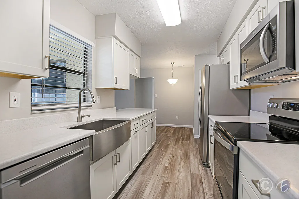 423 Van Reed Manor Dr | Bloomingdale — Photo 4