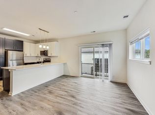 538 Morris Ave #551-104, Mundelein, IL