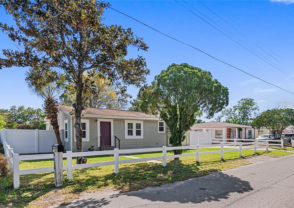 1st image of 4323 E Osborne Ave