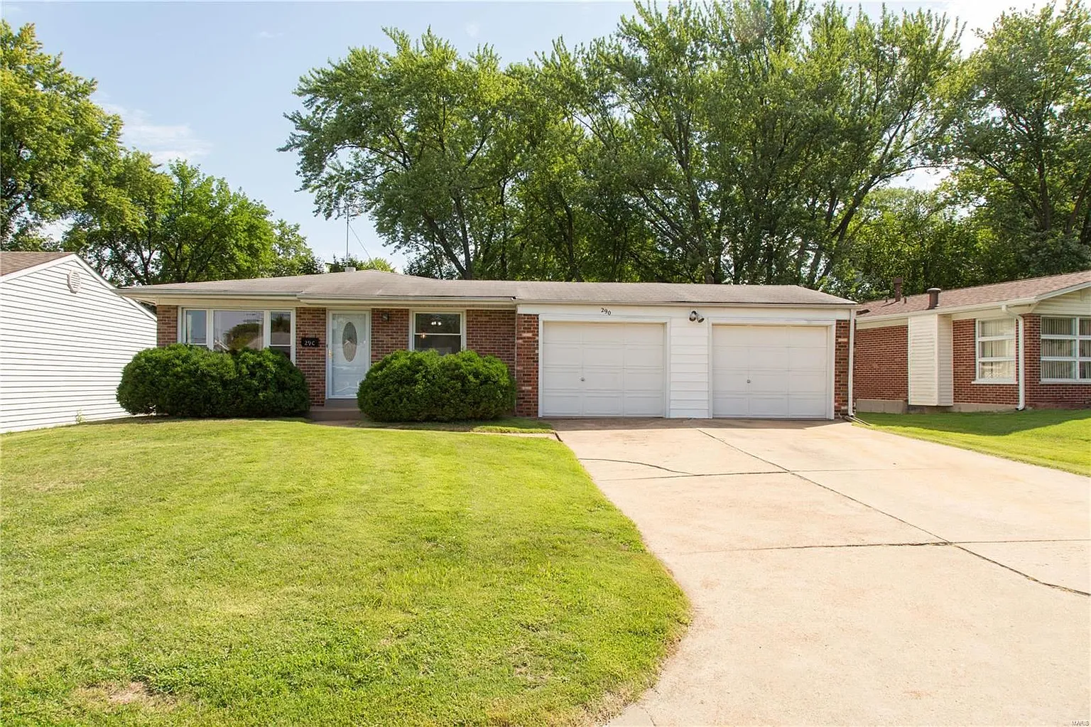 290 Saint Eugene Ln photo 1