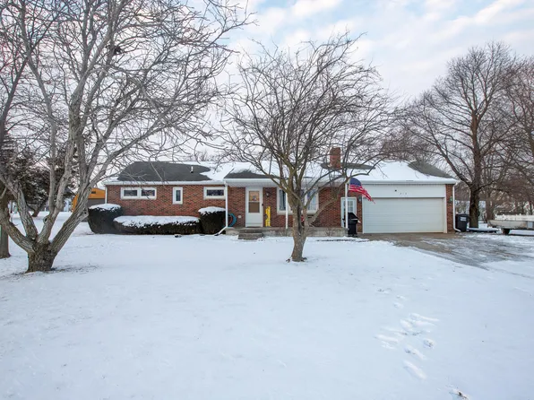 213 E Walnut St, Rockford, OH 45882