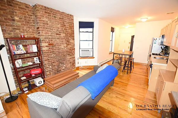 Rented by Your Vanity Realty | media 3