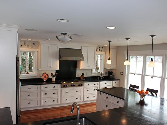 Cedar Crest Custom Kitchen