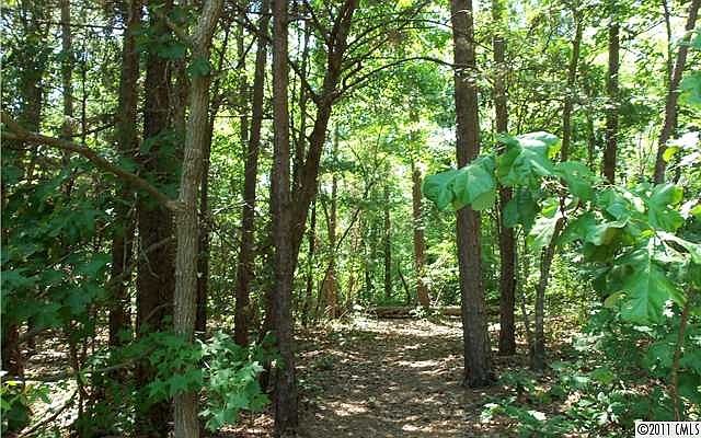 2nd image of 2823 Goldmine Rd