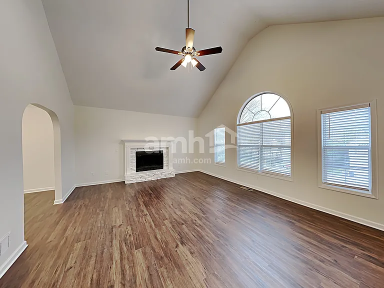 235 Taylors Farm Dr — Photo 8