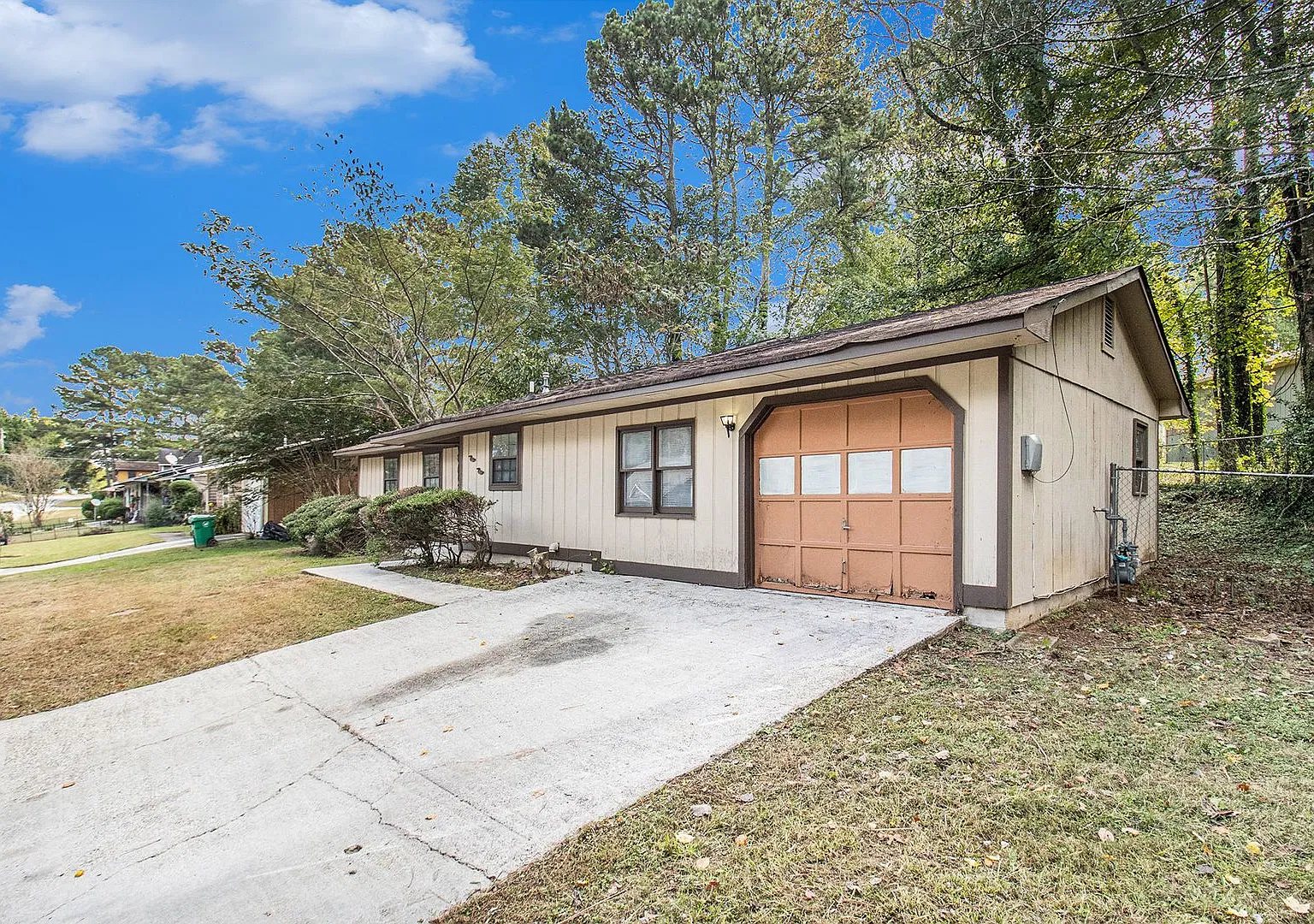 3 bdrm, 2 bath in Lithonia — Photo 1
