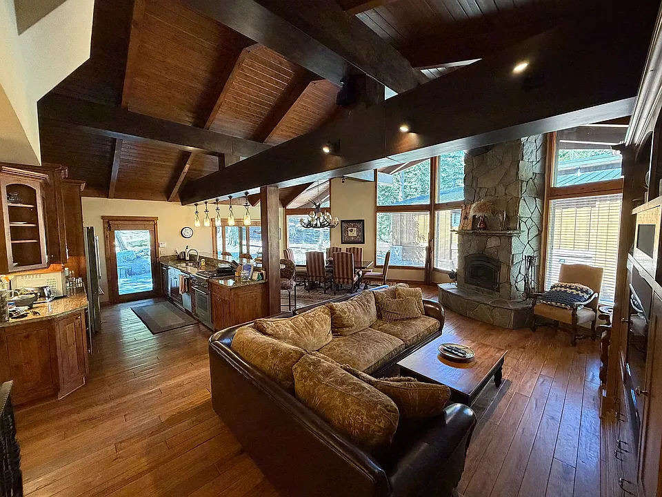 117 Red Fir Rd