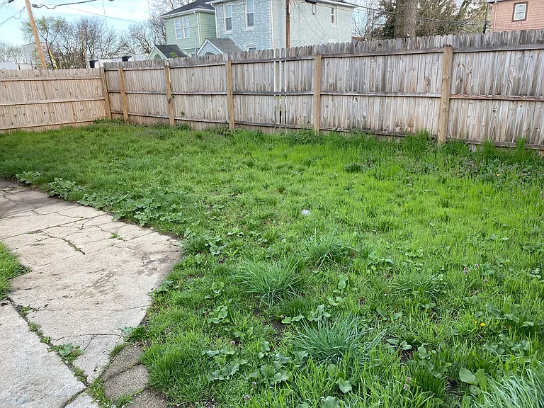 27 1/2 Rodgers Ave #27-1/2 — Photo 4