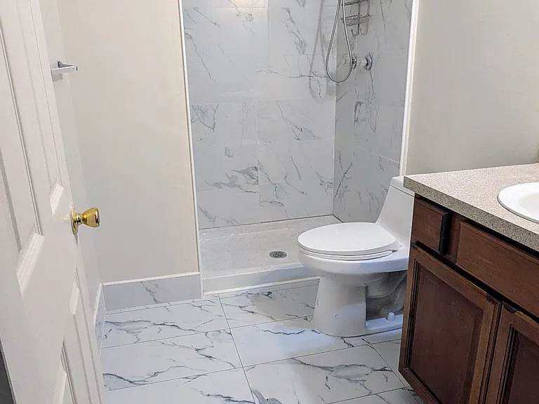 32314 W Twelve Mile Rd #32314 — Photo 11