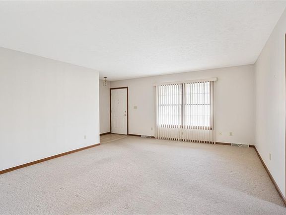 4th image of 7068 West Blvd APT 1