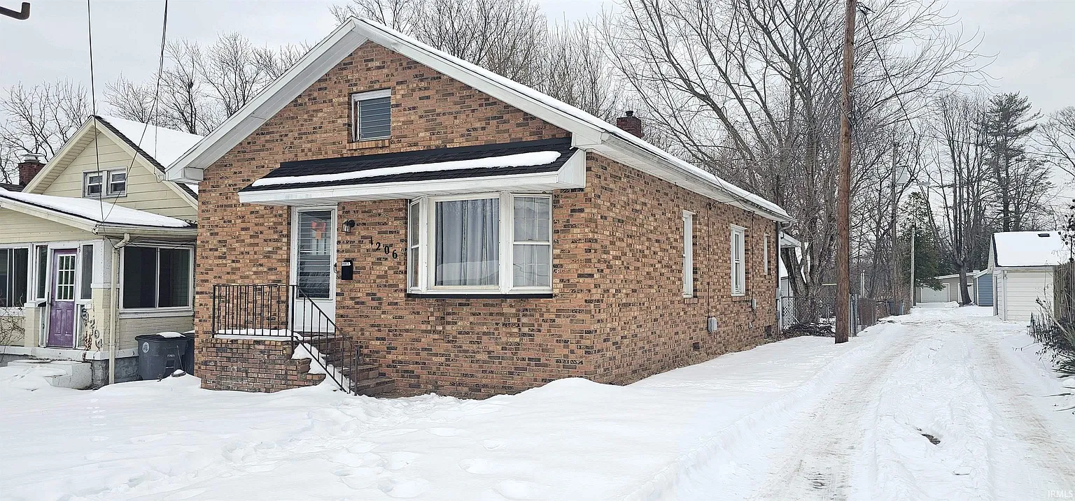 1206 Delmar Ave photo 1