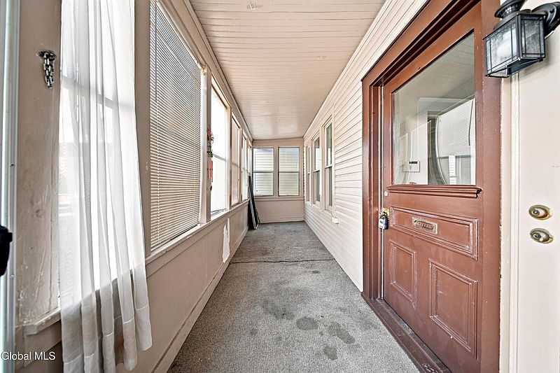 3rd image of 479 8th Avenue