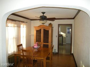 25 Delos St W, Saint Paul, MN 55107