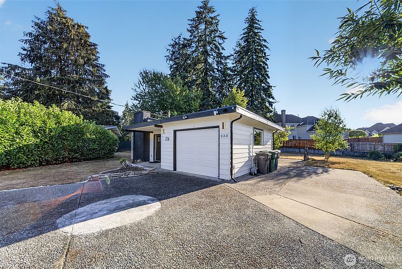 2nd image of 233 S 301st Street