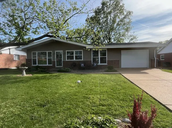 3916 Northern Aire Dr, Saint Louis, MO 63125
