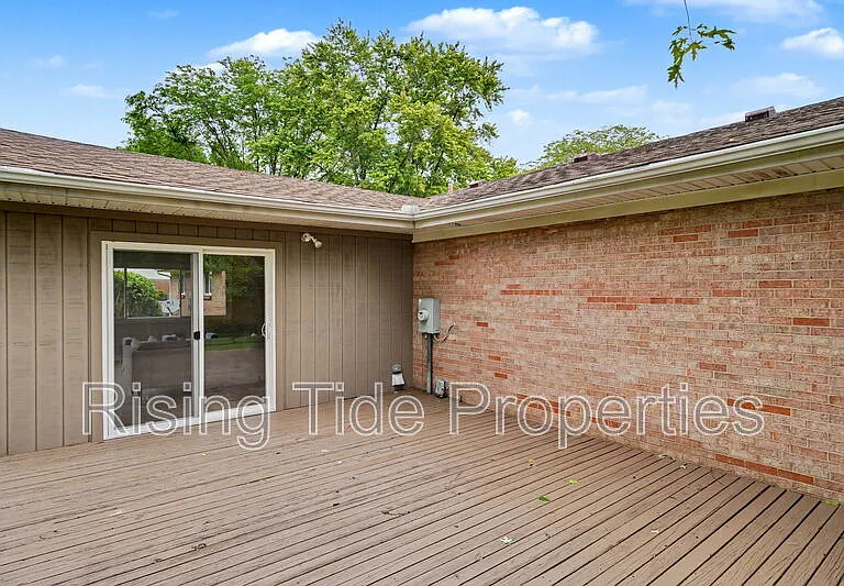 2569 Richmar Dr — Photo 31