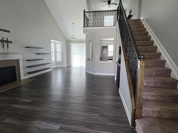 4th image of 12510 Deer Lake Ln
