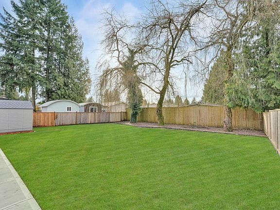 5th image of 11735 210th St