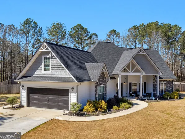 105 Woodcrest Dr, Jackson, GA 30233