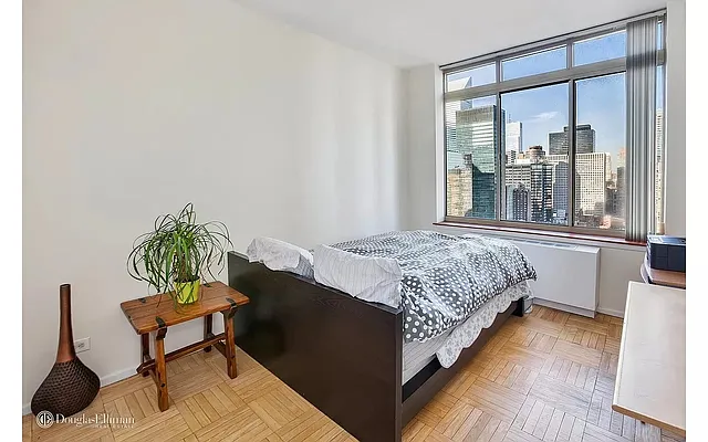 Rented by Douglas Elliman | media 10