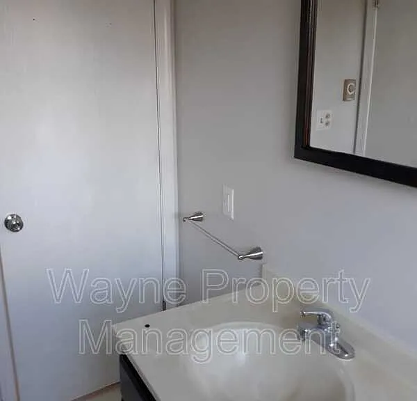 112 Virginia Ave — Photo 27