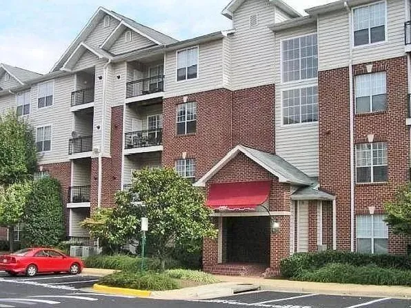 1601 Spring Gate Dr, Mc Lean, VA 22102