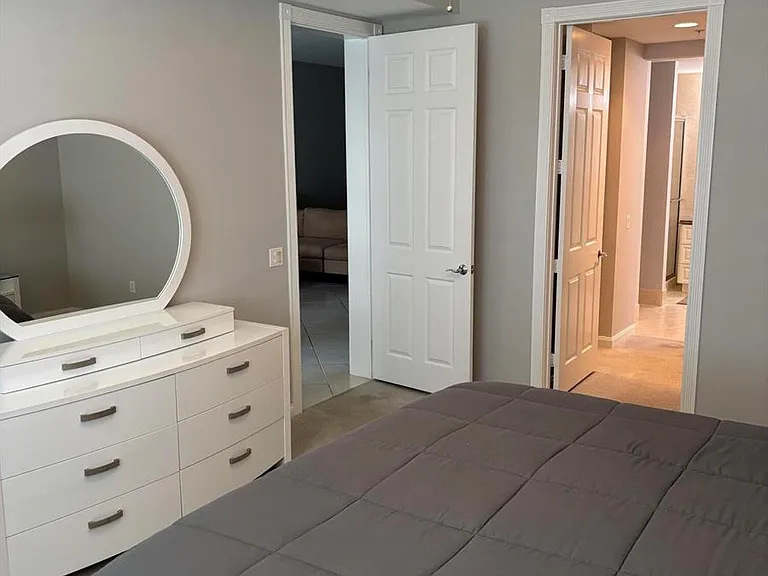 6 Harbour Isle Dr E #205 — Photo 34