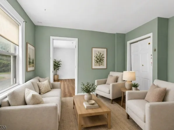 548 Hunter Ave, Scotch Plains Twp., NJ 07076