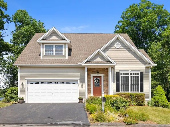 147 Silver Island Way #147, Berlin, CT 06037
