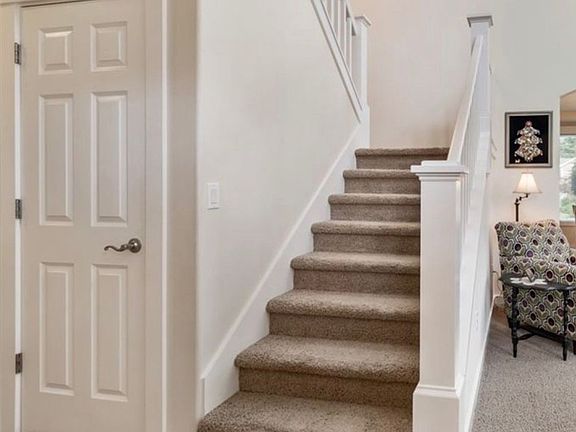 4th image of 15505 86th Ave E