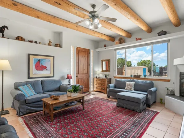 5 Condesa Rd, Santa Fe, NM 87508