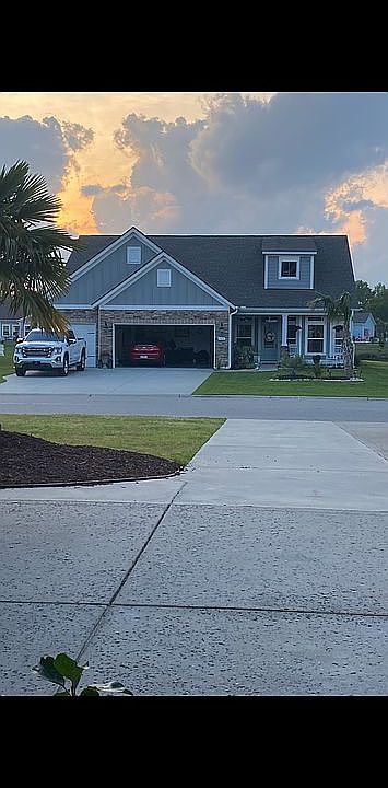 2nd image of 826 Waccamaw River Rd