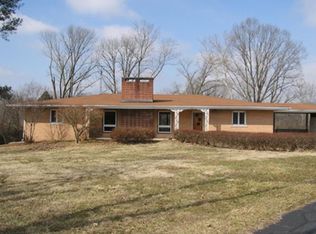 175 Fishback Rd, Carbondale, IL 62901