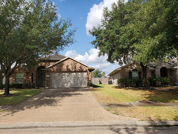 2nd image of 17423 Cypress Orchard Ln