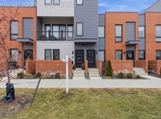 2744 Harrison St, Detroit, MI 48216