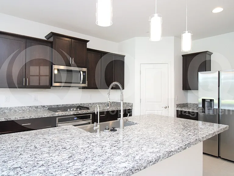 4577 W Sweetbush Way — Photo 3