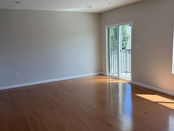 2nd image of 1754 Brigden Rd #A