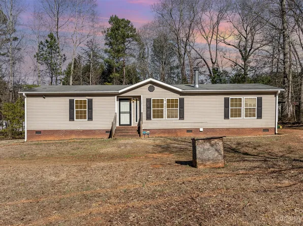 110 Little Dipper Dr, Clover, SC 29710