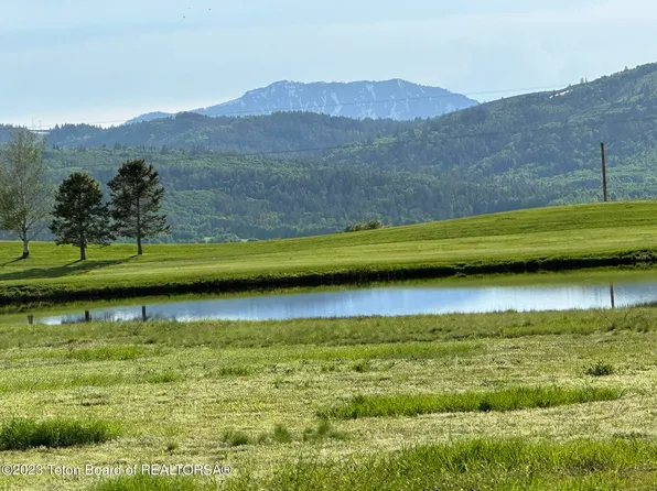 20 Kearsley Ln, Victor, ID 83455