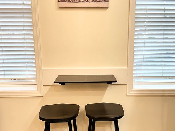 5th image of 1054 Asbury Ave APT 1